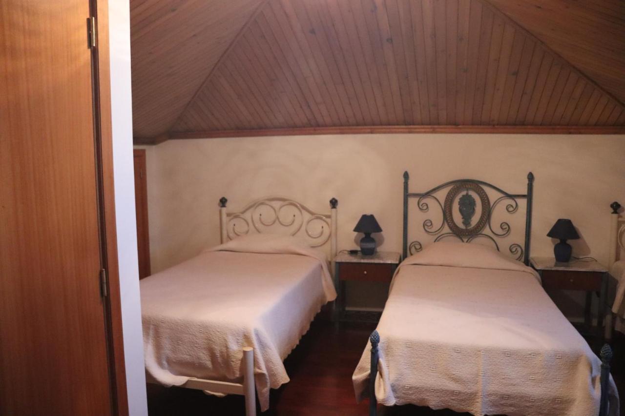 Casa Do Destro Guest House Ponte da Barca Ngoại thất bức ảnh