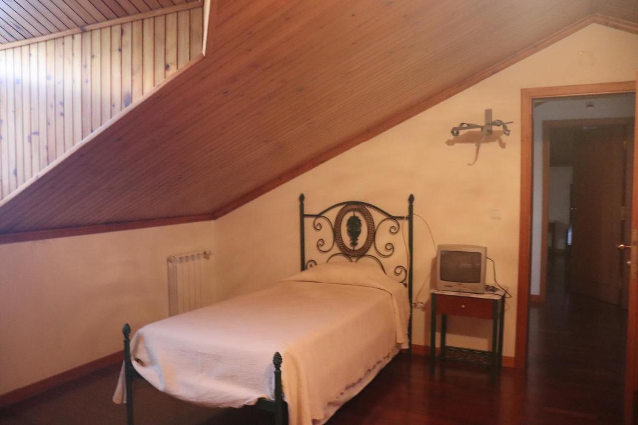 Casa Do Destro Guest House Ponte da Barca Ngoại thất bức ảnh